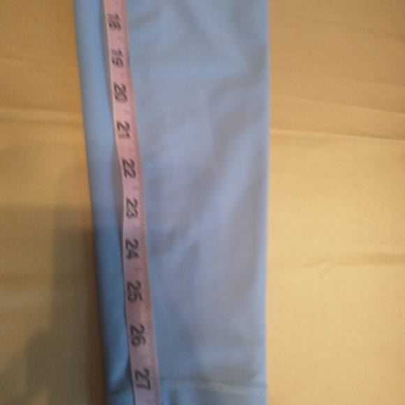 Old Navy Active  Go Dry Light Blue Leggings - Picture 10 of 10